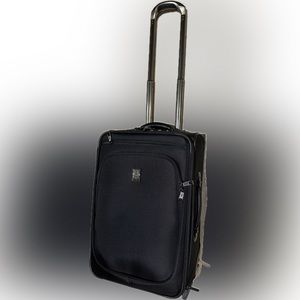 Travelpro 22 inch NWOT wheeled luggage